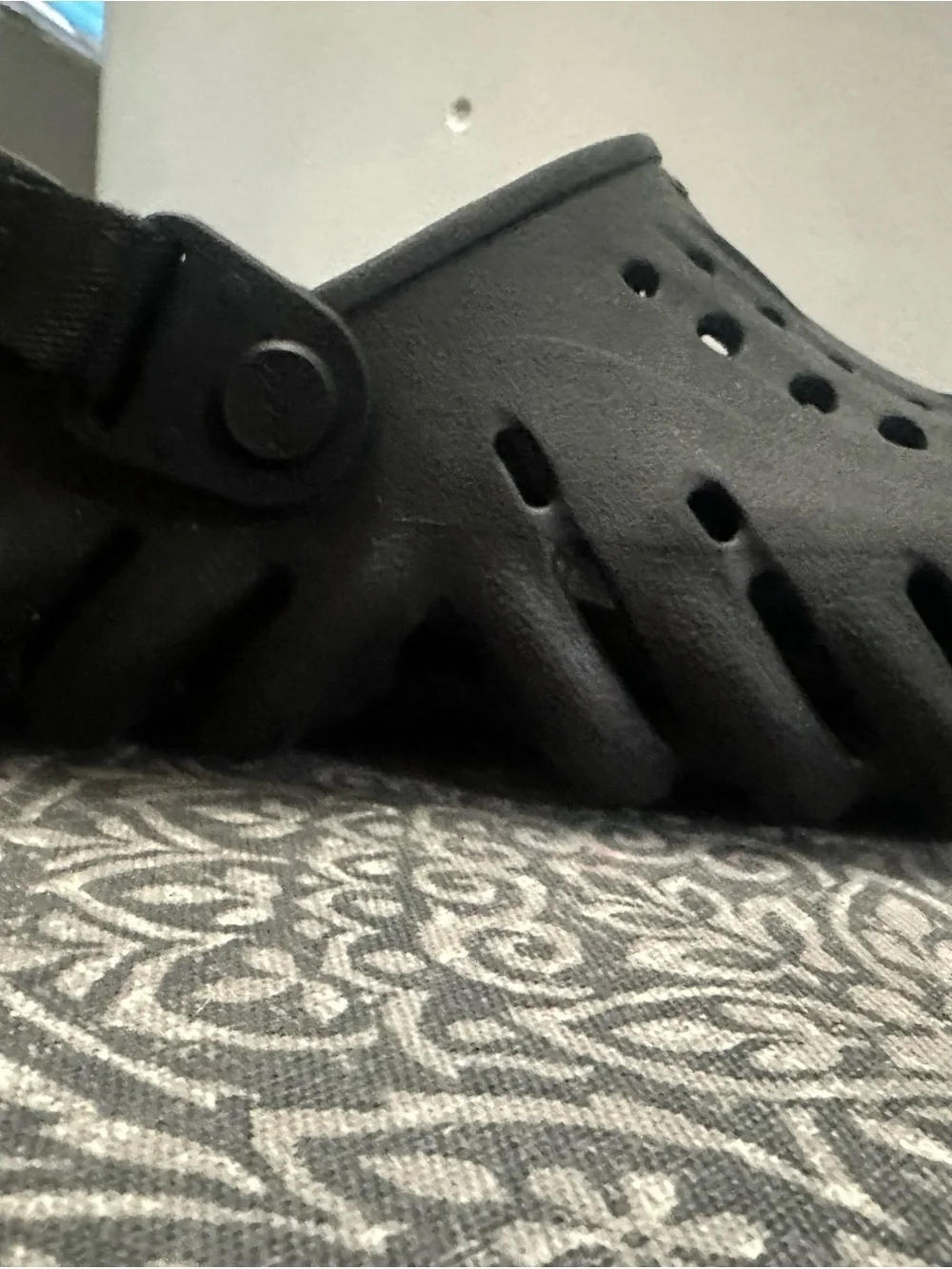 CROCS Kids' Echo Clog - Black